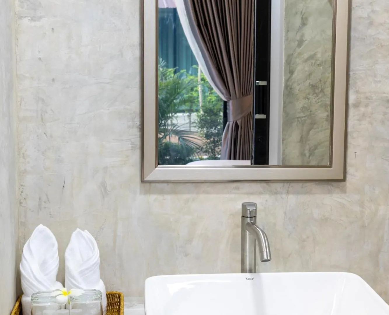 Rapina House Apartment Mai Khao Homestay